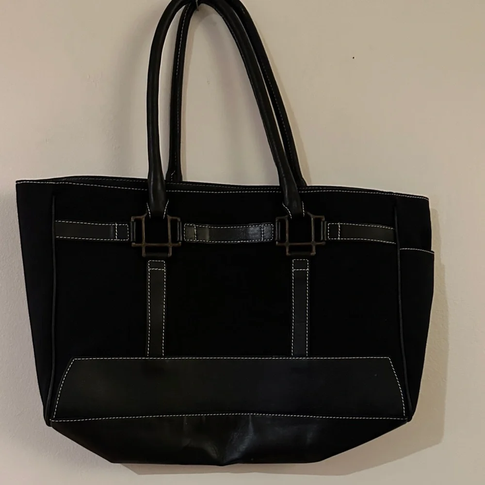 Elegant Black Tote Bag - Preloved